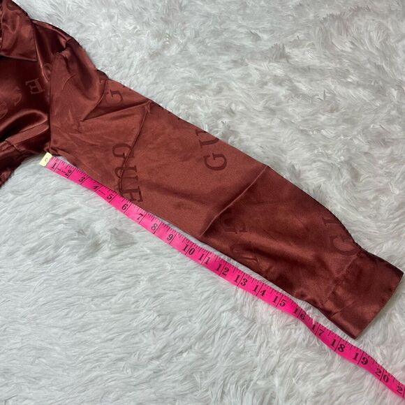 Guess Satin Logo Bronze Brown Blouse Long Sleeve Button Up Size XS Classic Elega - Picture 11 of 12